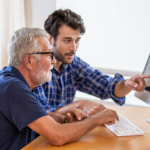 Sindnapi - Sindicato Nacional dos Aposentados, Pensionistas e Idosos explica quais direitos e benefícios da pessoa idosa ainda passam despercebidos e podem fazer grande diferença no dia a dia.